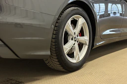 harmaa Audi A6 2025 kuva 10.