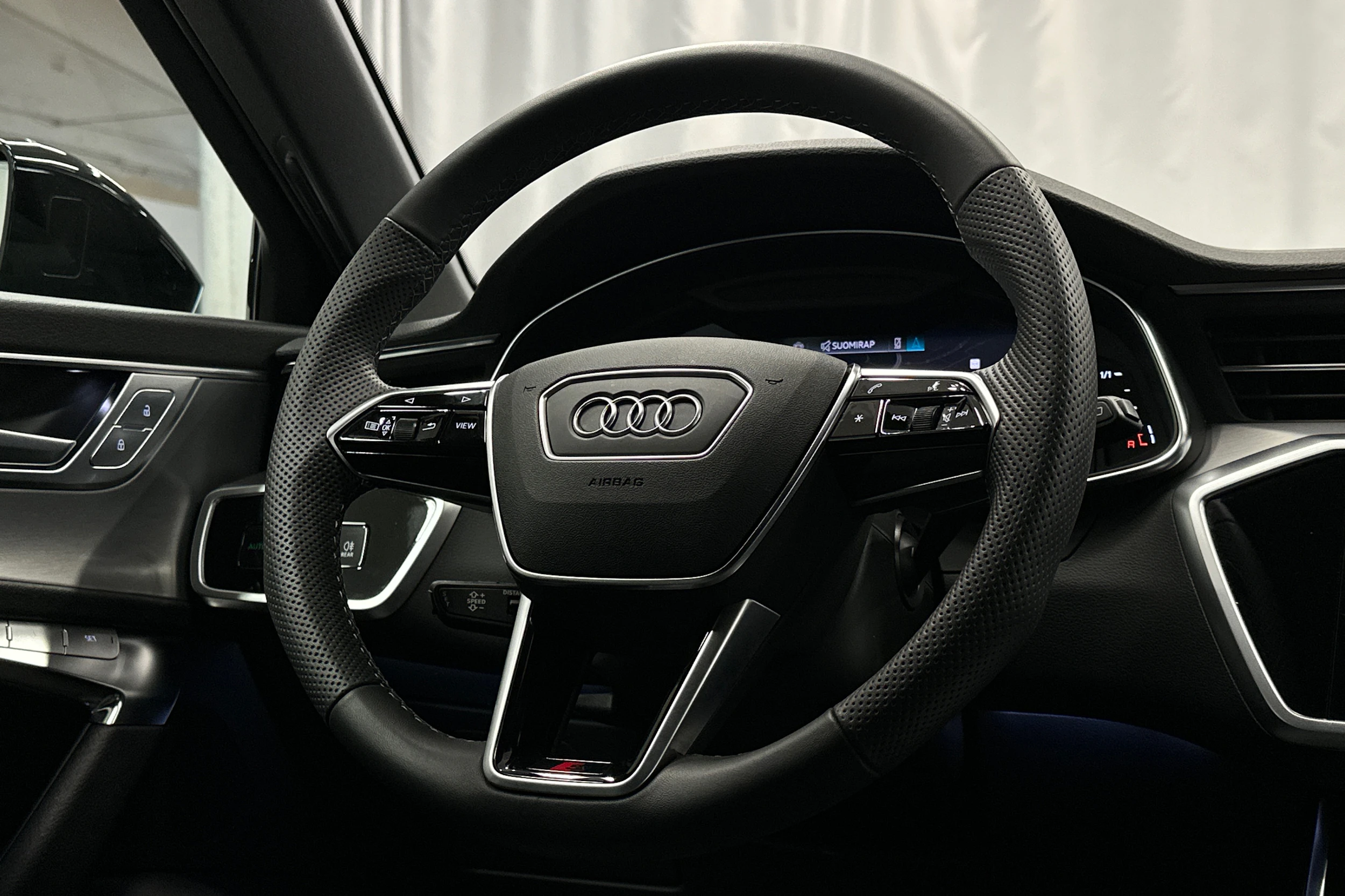 musta Audi A6 2025 kuva 19.