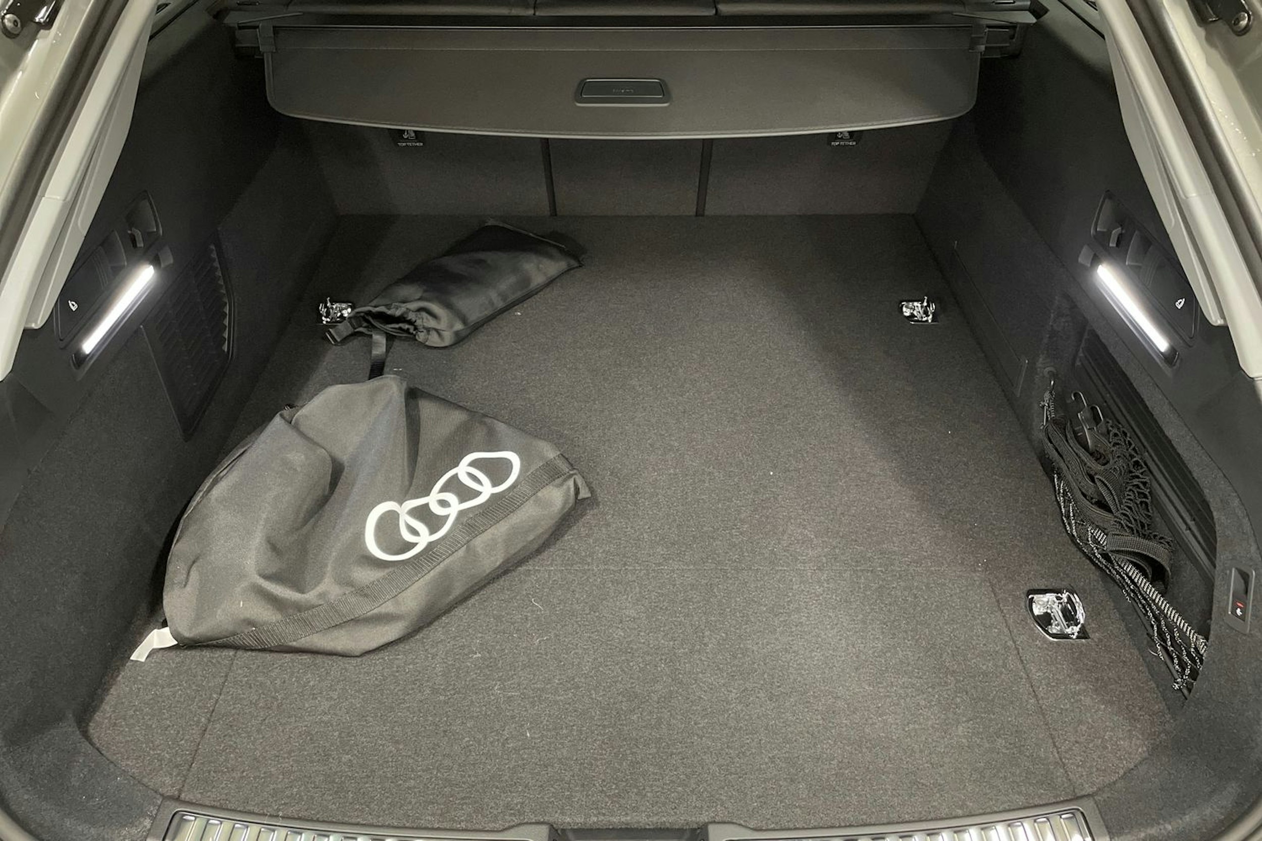 harmaa Audi A6 2025 kuva 14.