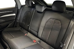 met. musta Audi A6 2025 kuva 8.