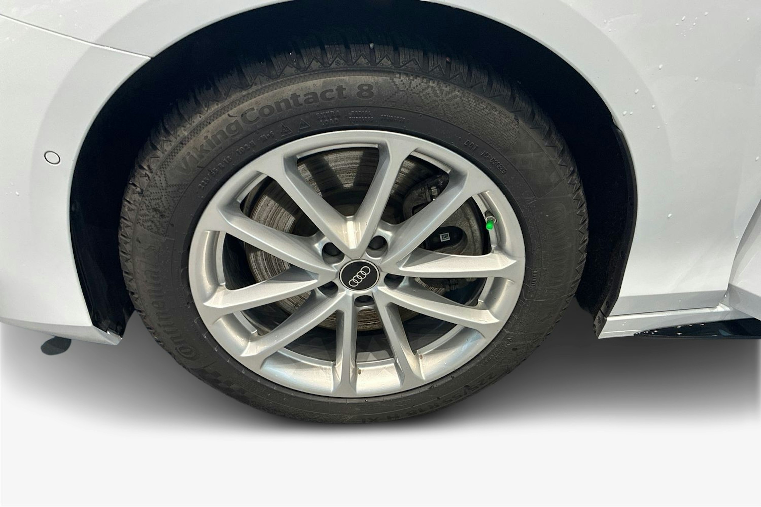 valkoinen Audi A6 2025 kuva 9.