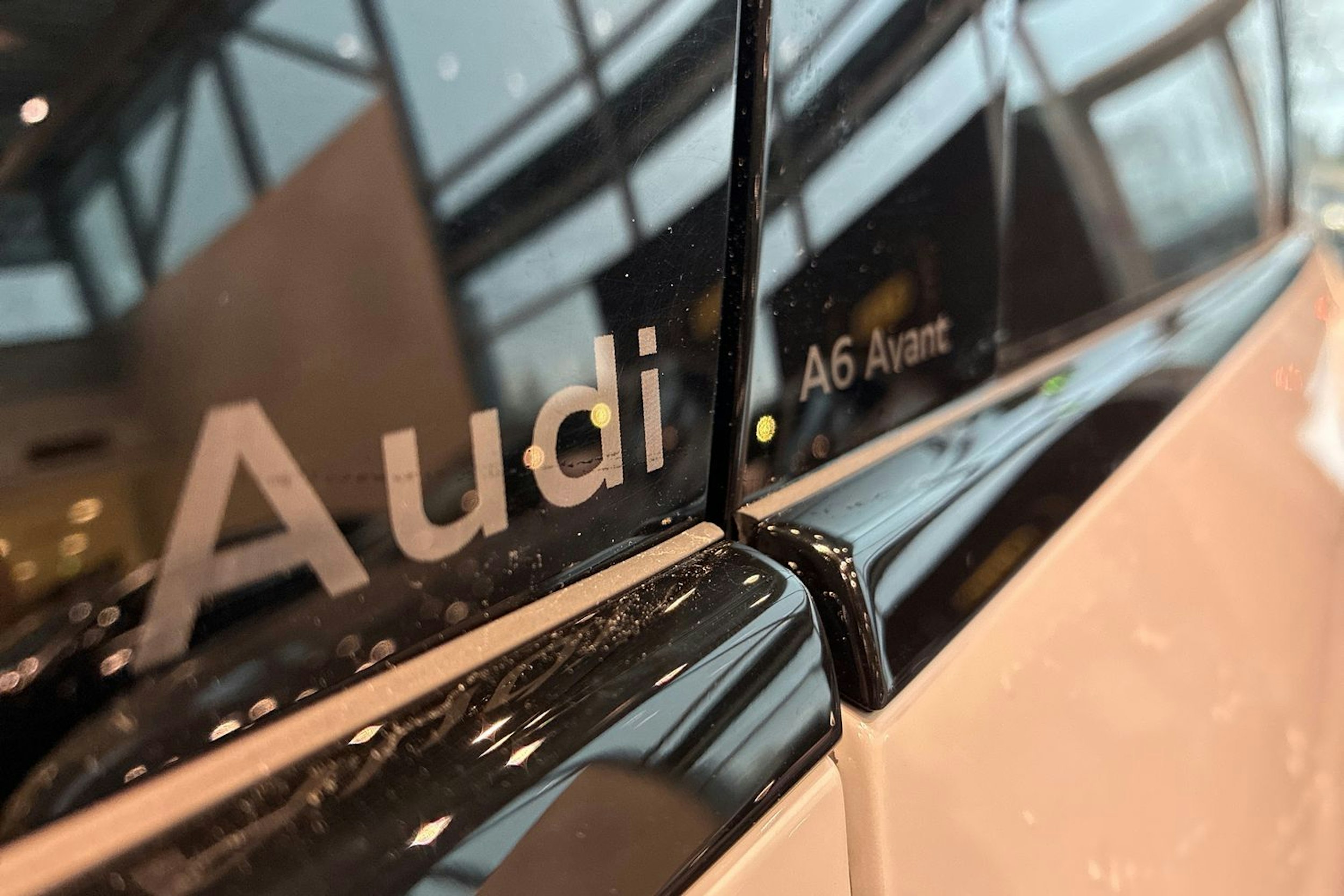 valkoinen Audi A6 2025 kuva 13.