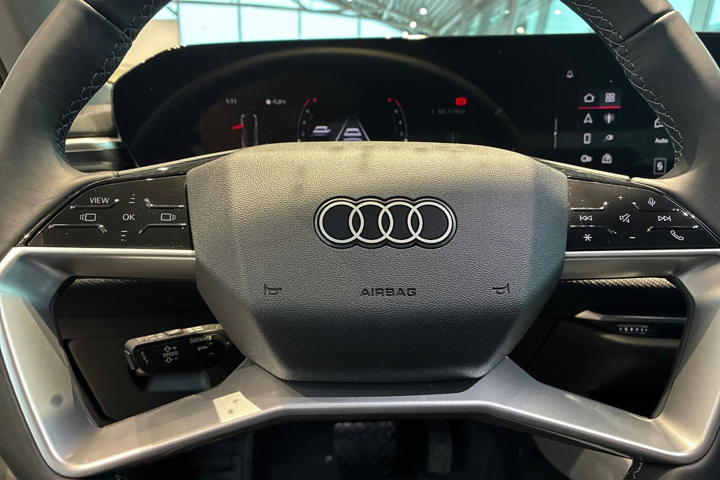 valkoinen Audi A6 2025 kuva 15.