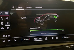 valkoinen Audi A6 2025 kuva 27.