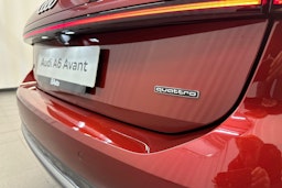 grenadine punainen Audi A6 2025 kuva 27.