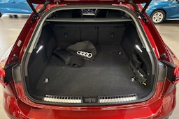 met. punainen Audi A6 2025 kuva 11.