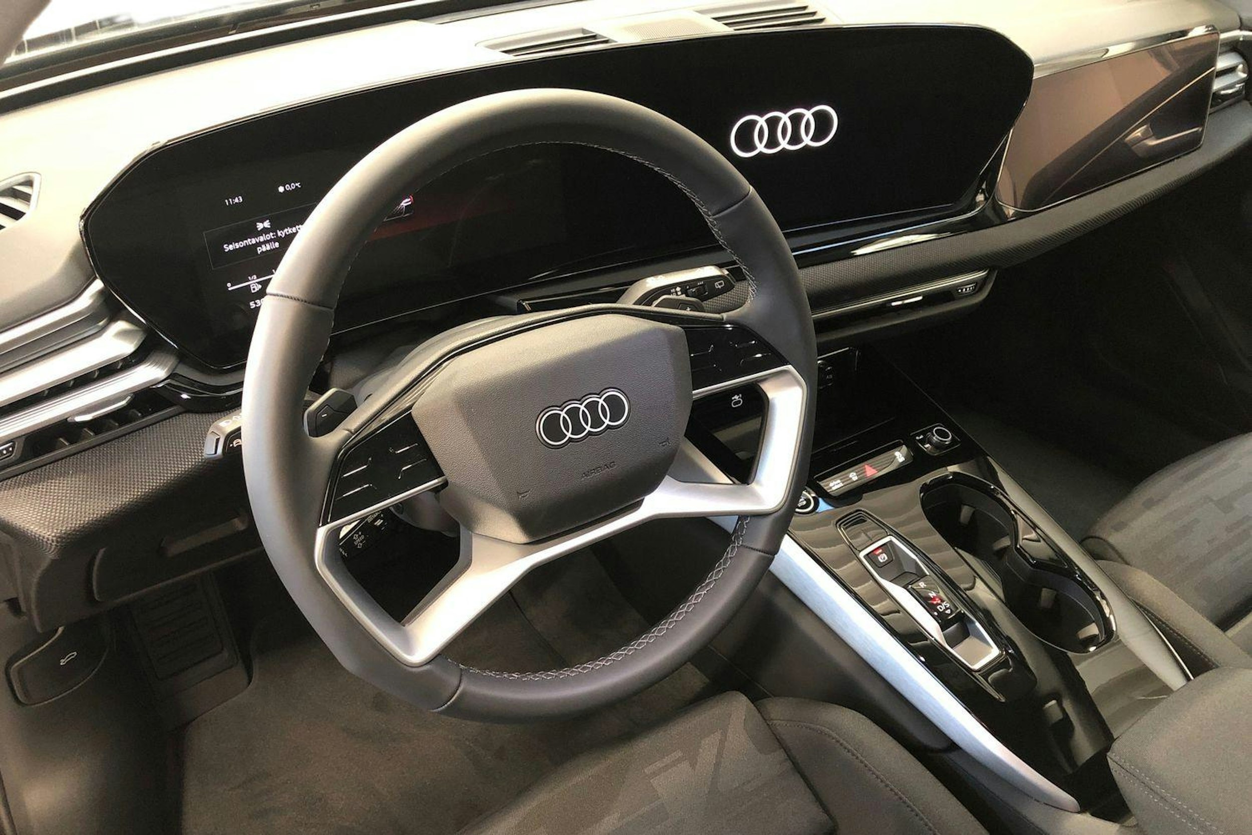 met. sininen Audi A6 2025 kuva 6.