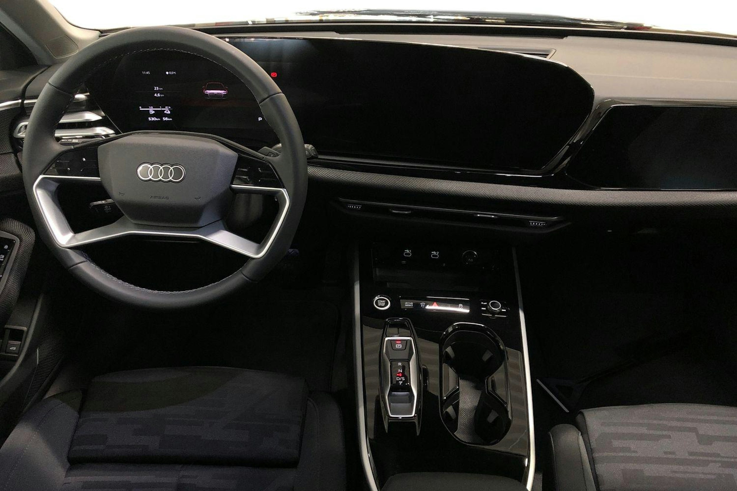 met. sininen Audi A6 2025 kuva 7.