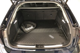 met. sininen Audi A6 2025 kuva 11.