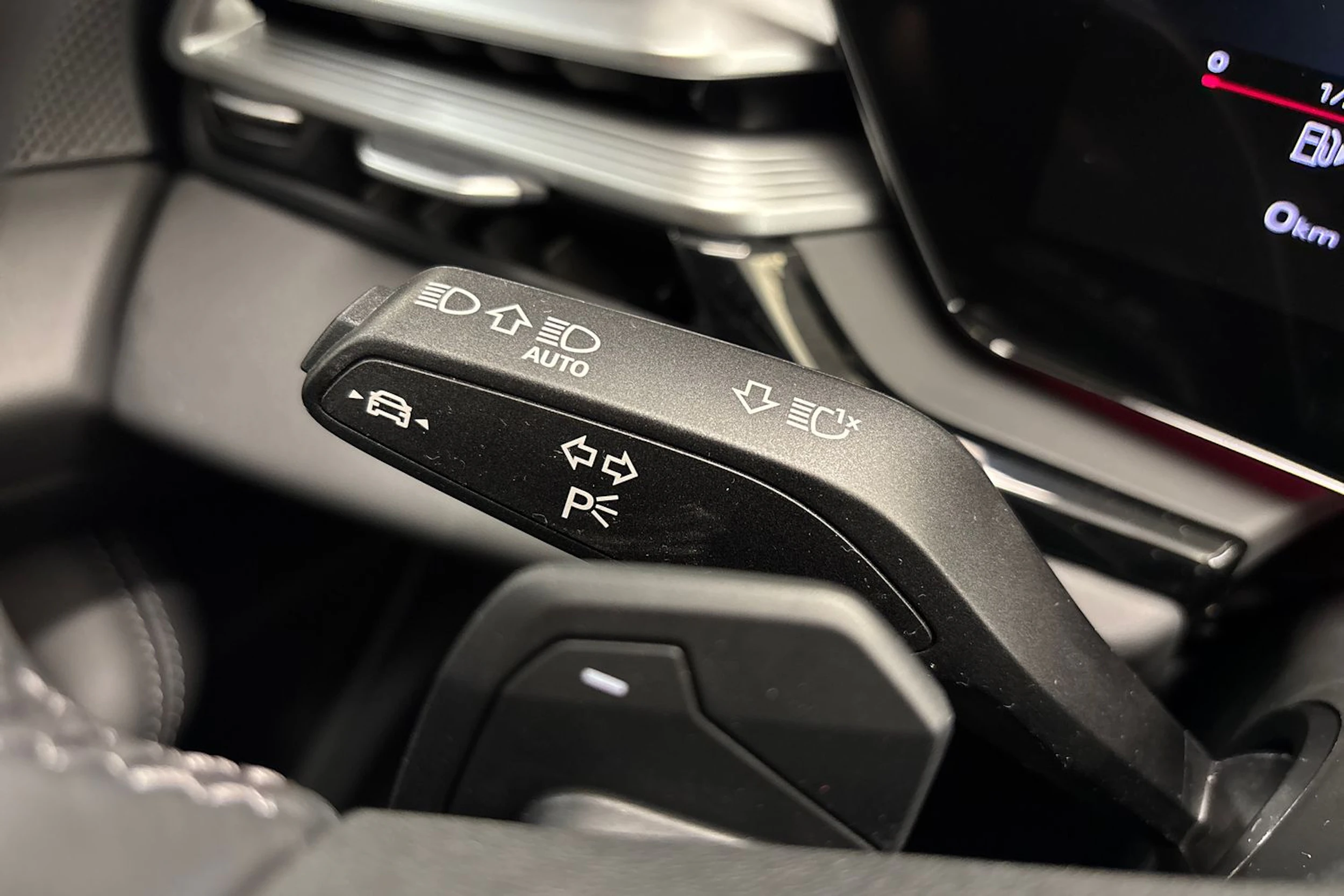 harmaa Audi A6 2025 kuva 13.