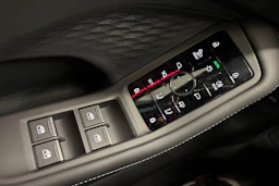harmaa Audi A6 2025 kuva 15.
