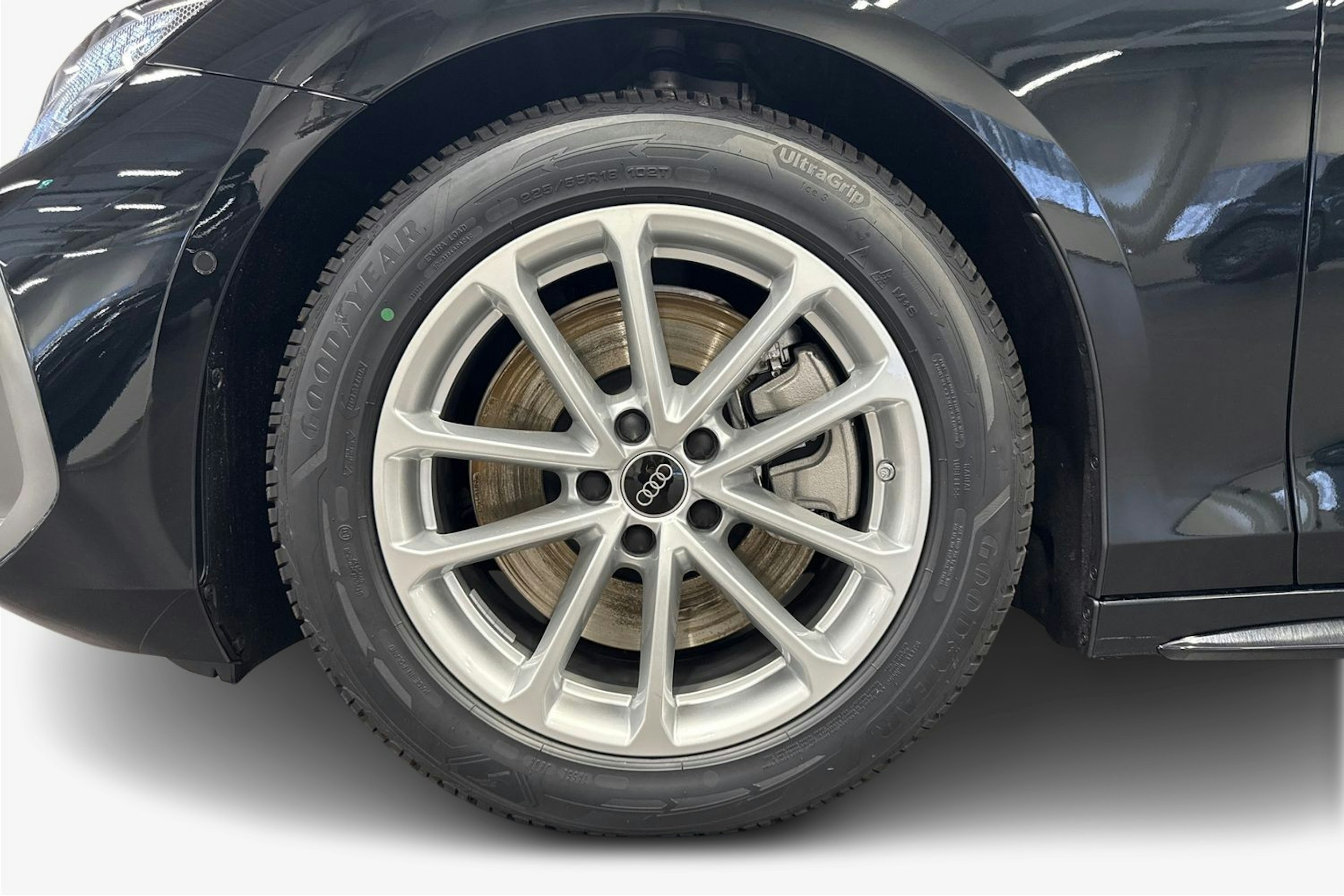 met. vihreä Audi A6 2025 kuva 9.