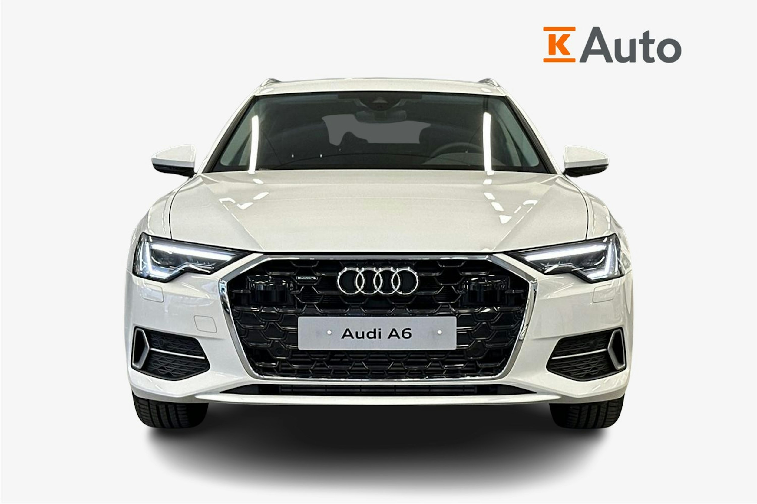 valkoinen Audi A6 2025 kuva 4.