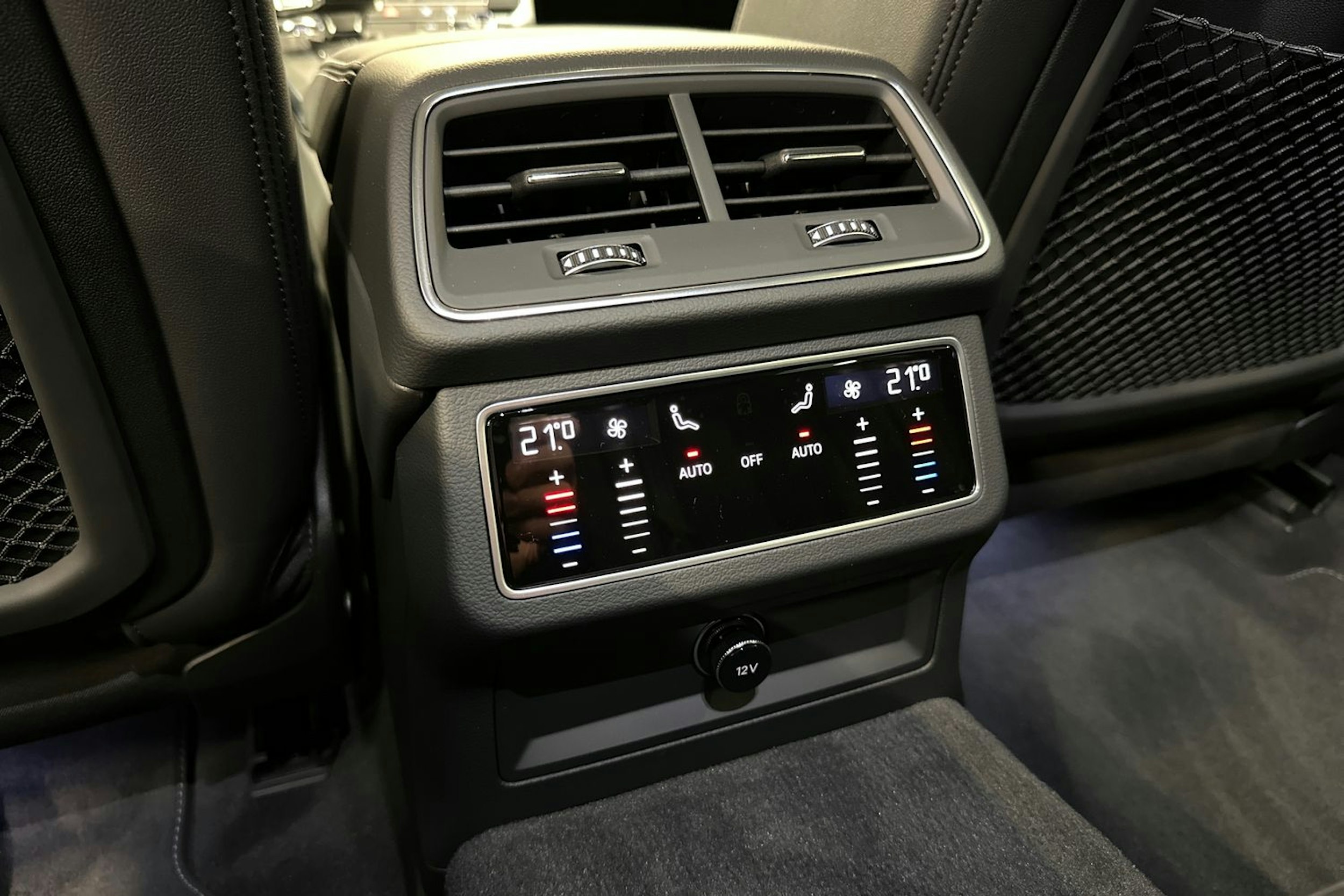 valkoinen Audi A6 2025 kuva 11.