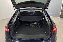 sininen Audi A6 2025 kuva 11.