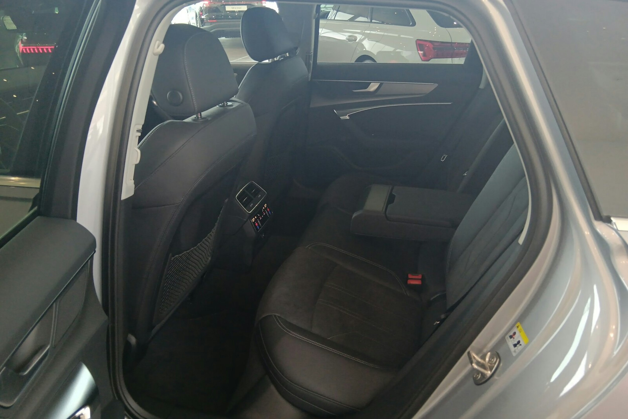 florett hopea Audi A6 2025 kuva 4.