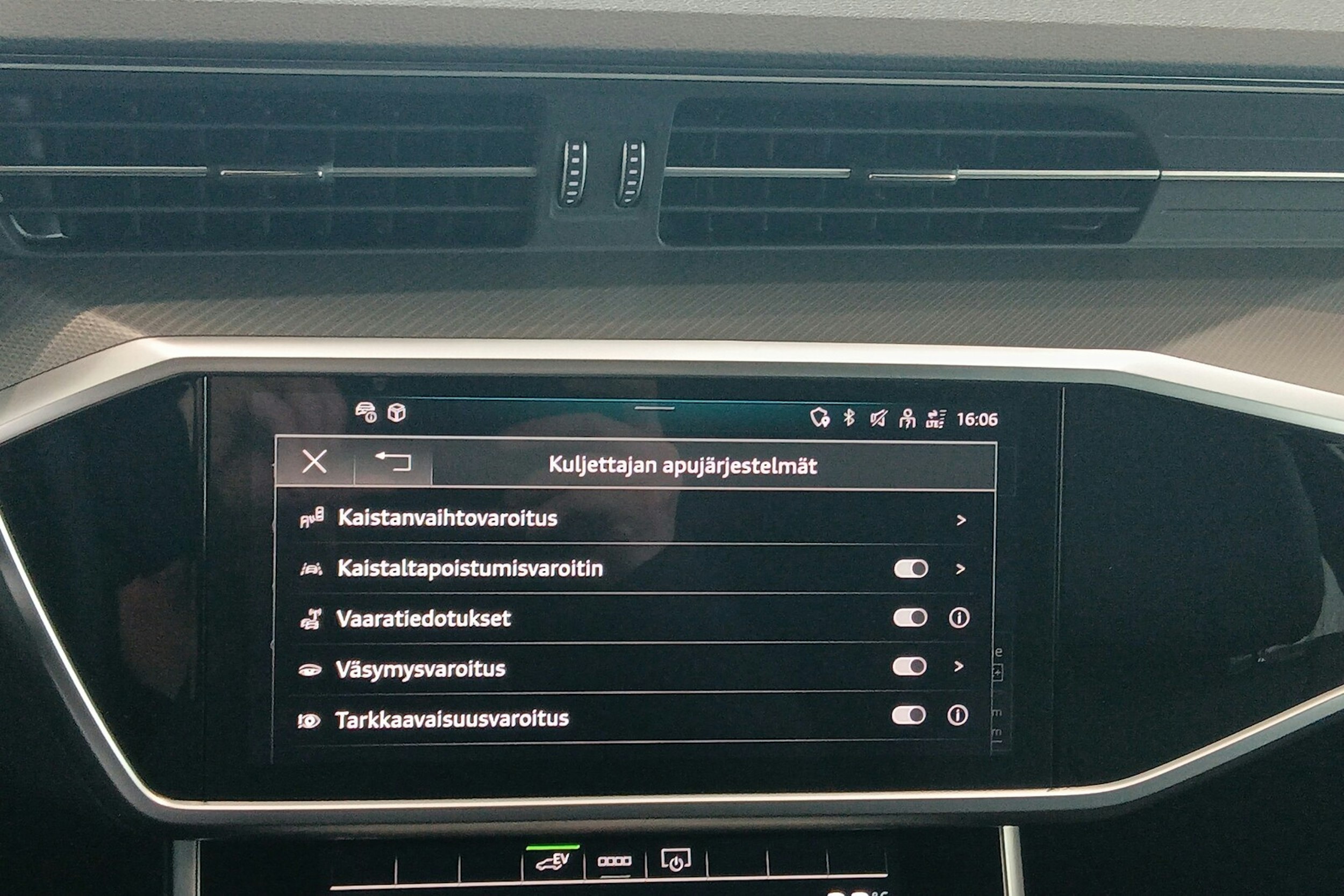florett hopea Audi A6 2025 kuva 14.