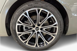 harmaa Audi A6 2025 kuva 9.