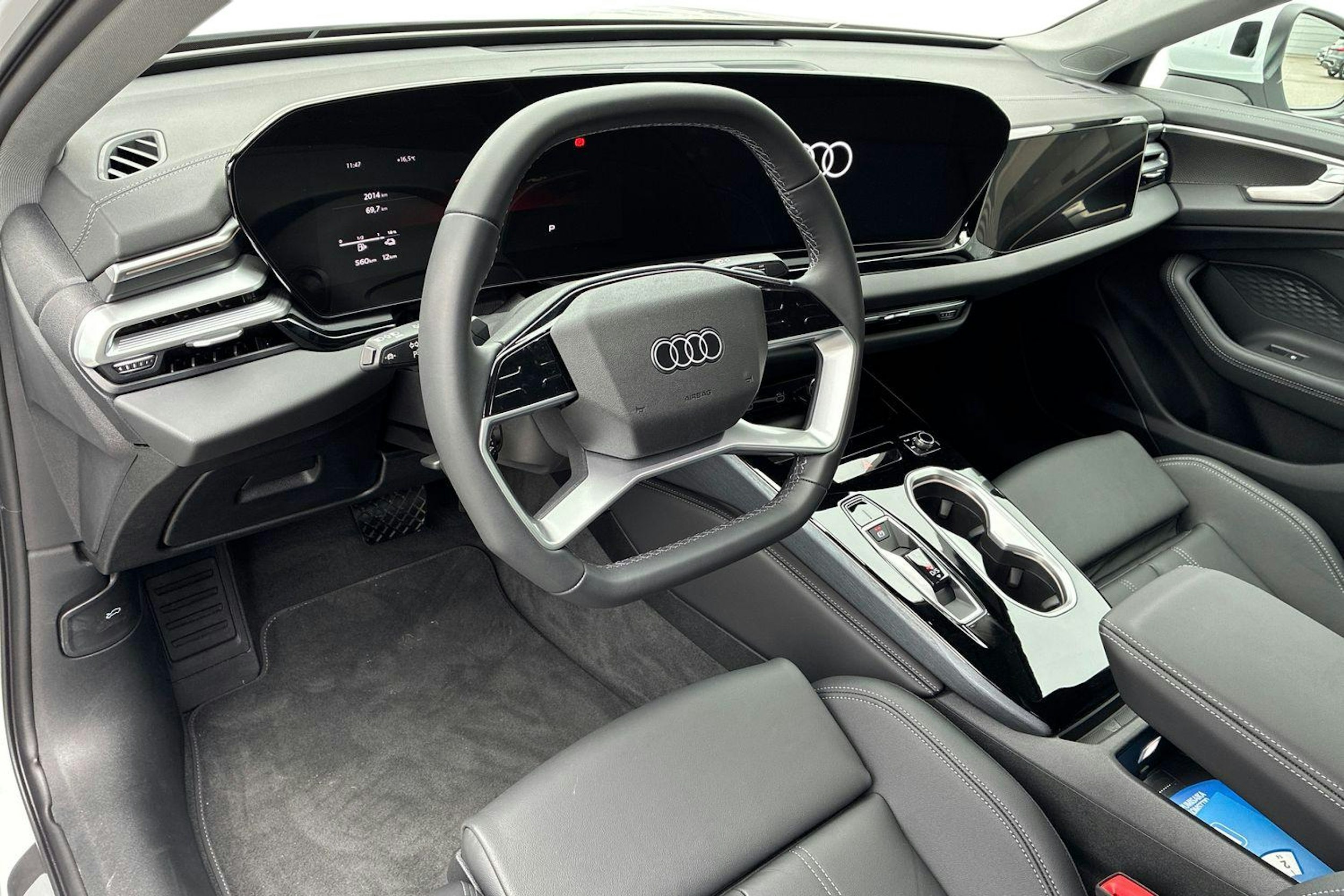 valkoinen Audi A6 2025 kuva 6.