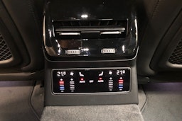 met. musta Audi A6 2025 kuva 11.
