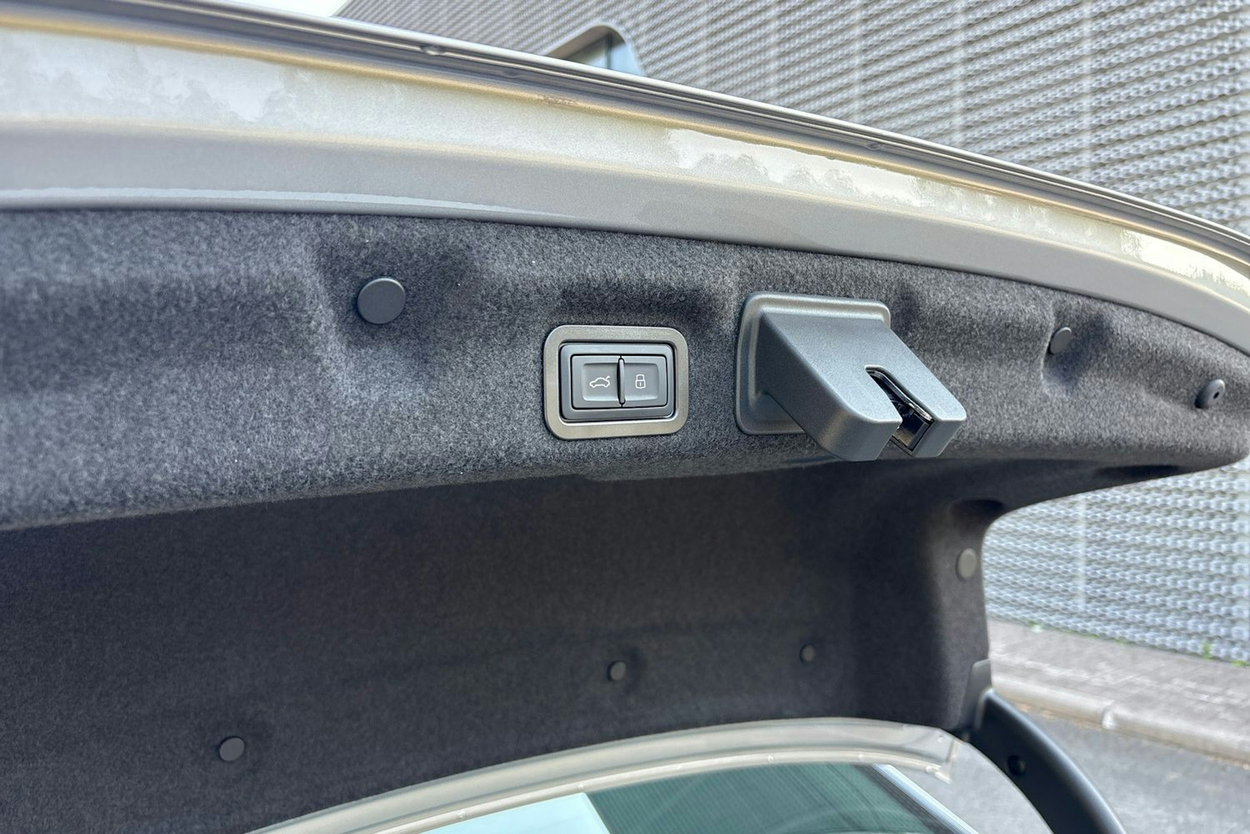 harmaa Audi A6 2025 kuva 12.