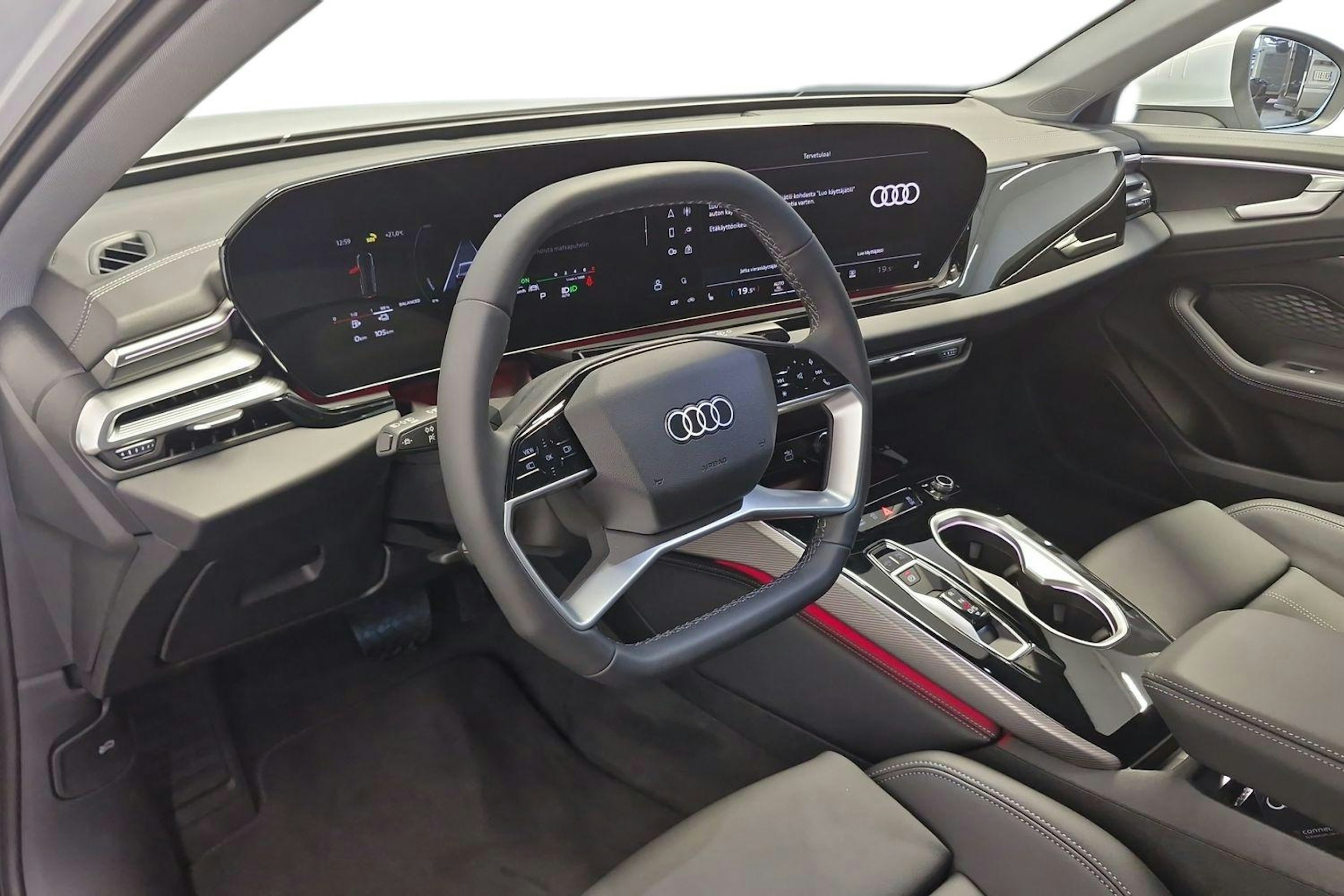 jäätikön valkoinen Audi A6 2025 kuva 3.