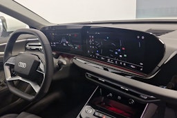 jäätikön valkoinen Audi A6 2025 kuva 7.