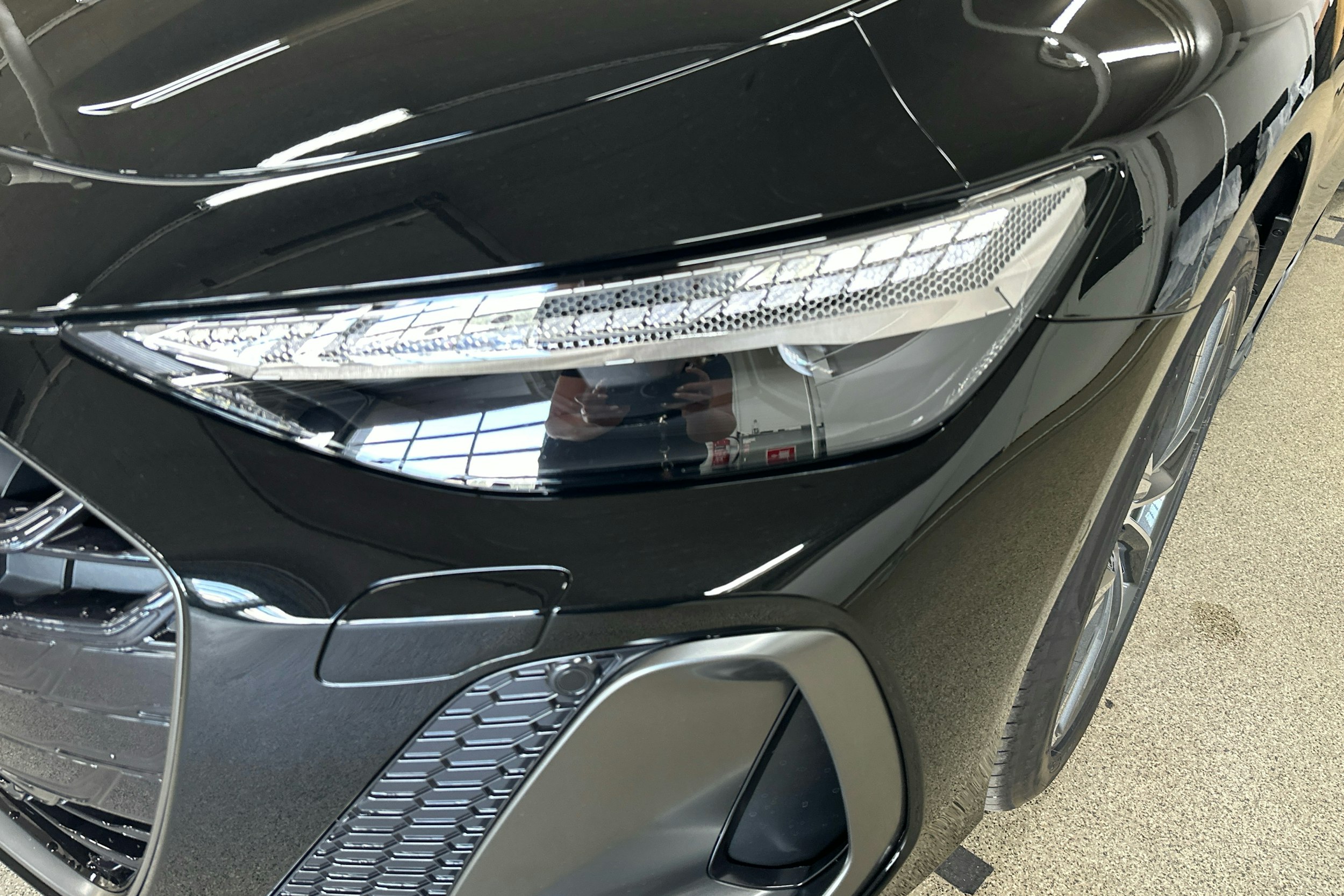 met. musta Audi A6 2025 kuva 10.