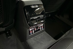 met. musta Audi A6 2025 kuva 11.