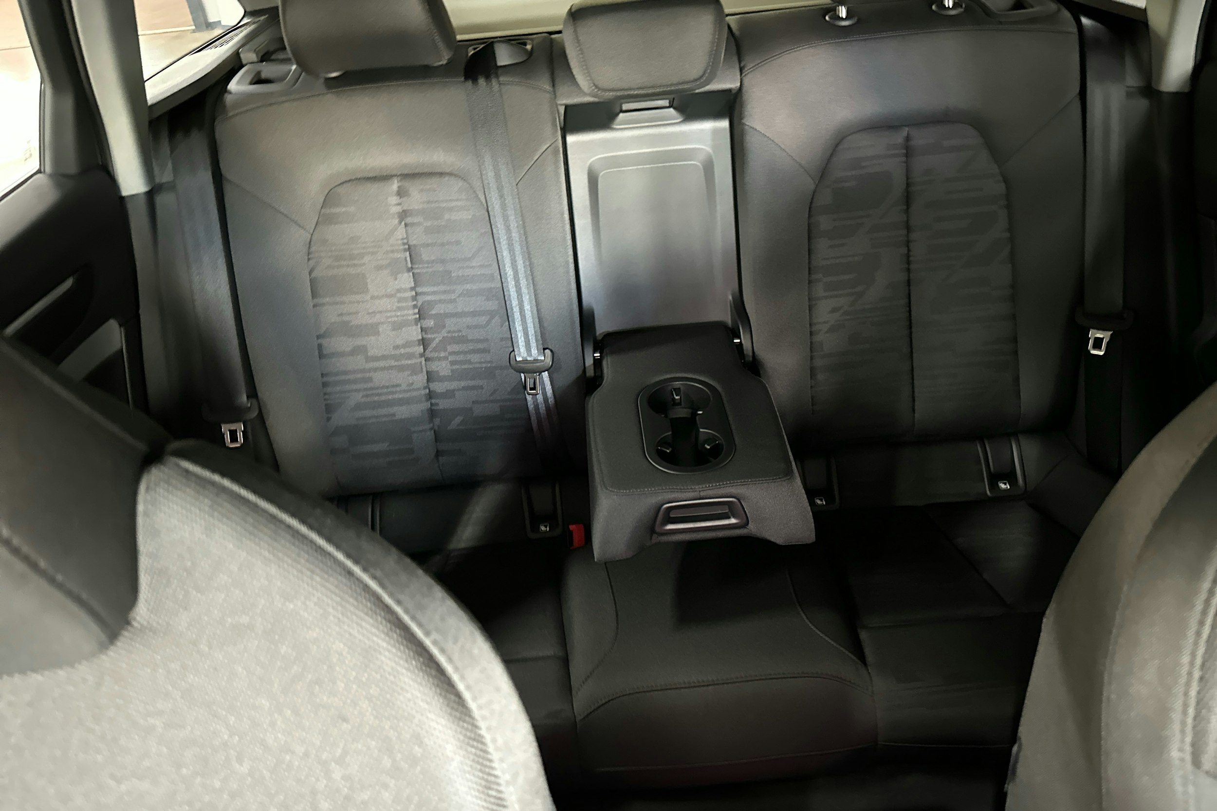 met. musta Audi A6 2025 kuva 12.
