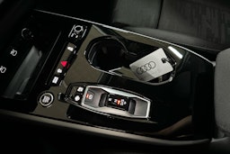 met. musta Audi A6 2025 kuva 30.