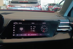 midnight vihreä Audi A6 2025 kuva 12.