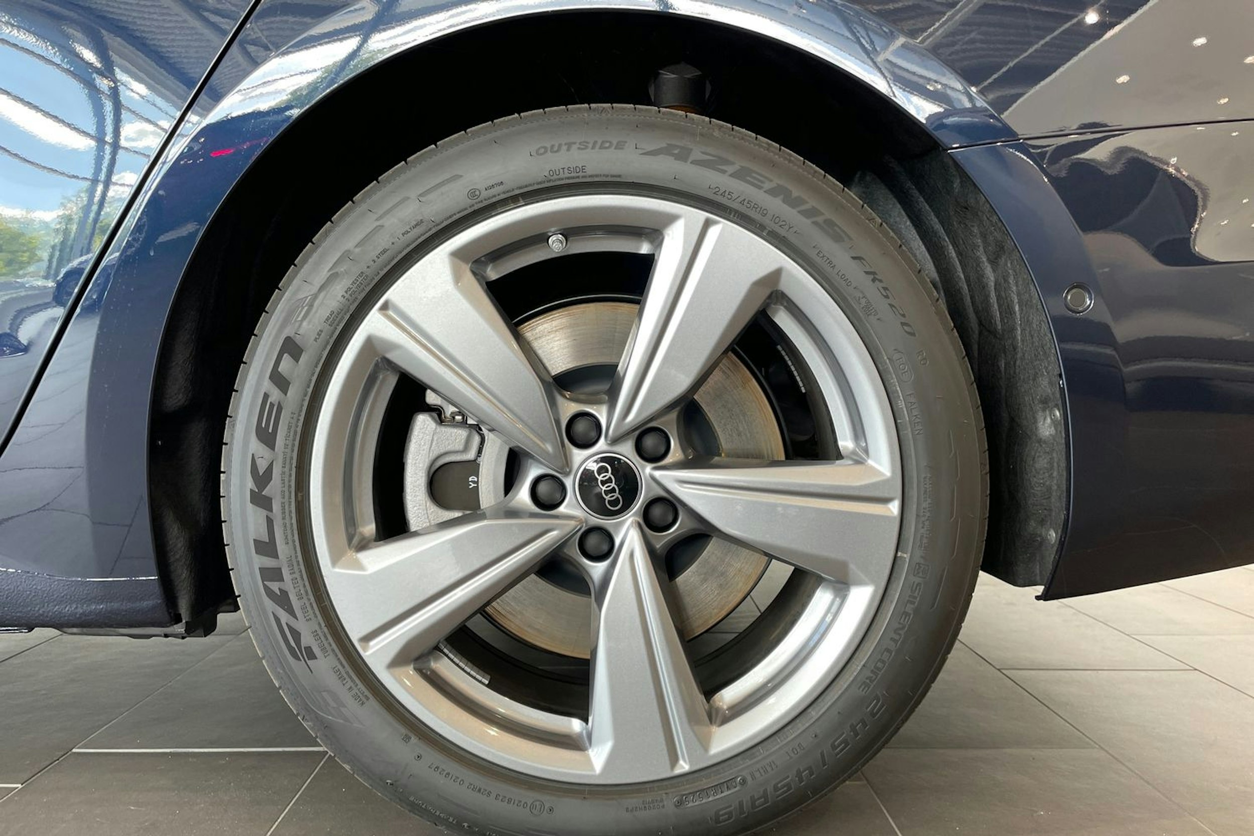 met. sininen Audi A6 2025 kuva 10.