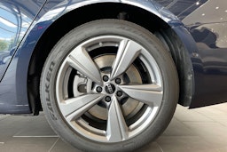 met. sininen Audi A6 2025 kuva 10.