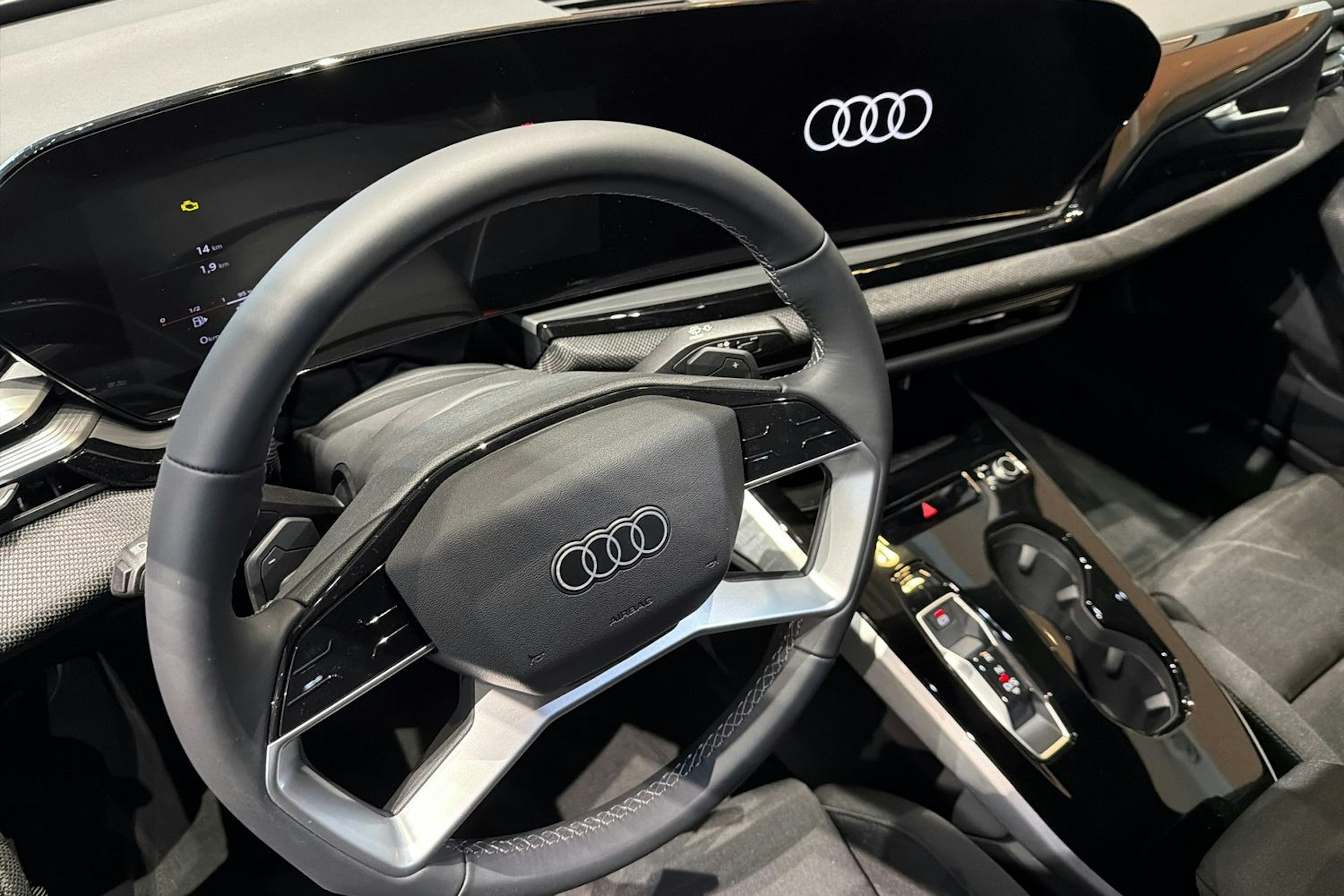 valkoinen Audi A6 2025 kuva 11.