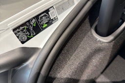 valkoinen Audi A6 2025 kuva 17.