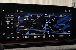 met. punainen Audi A6 2026 kuva 17.