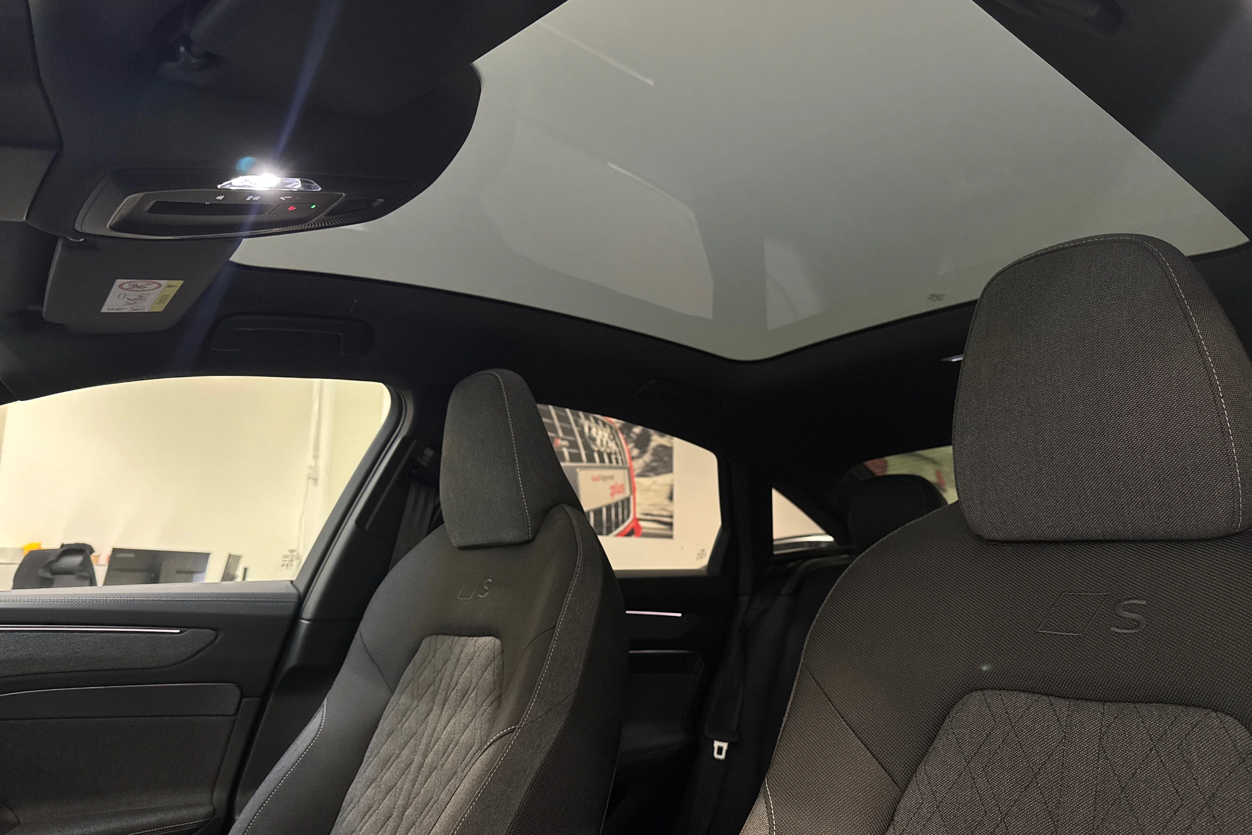 met. valkoinen Audi A6 2026 kuva 26.