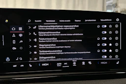 valkoinen Audi A6 2026 kuva 24.
