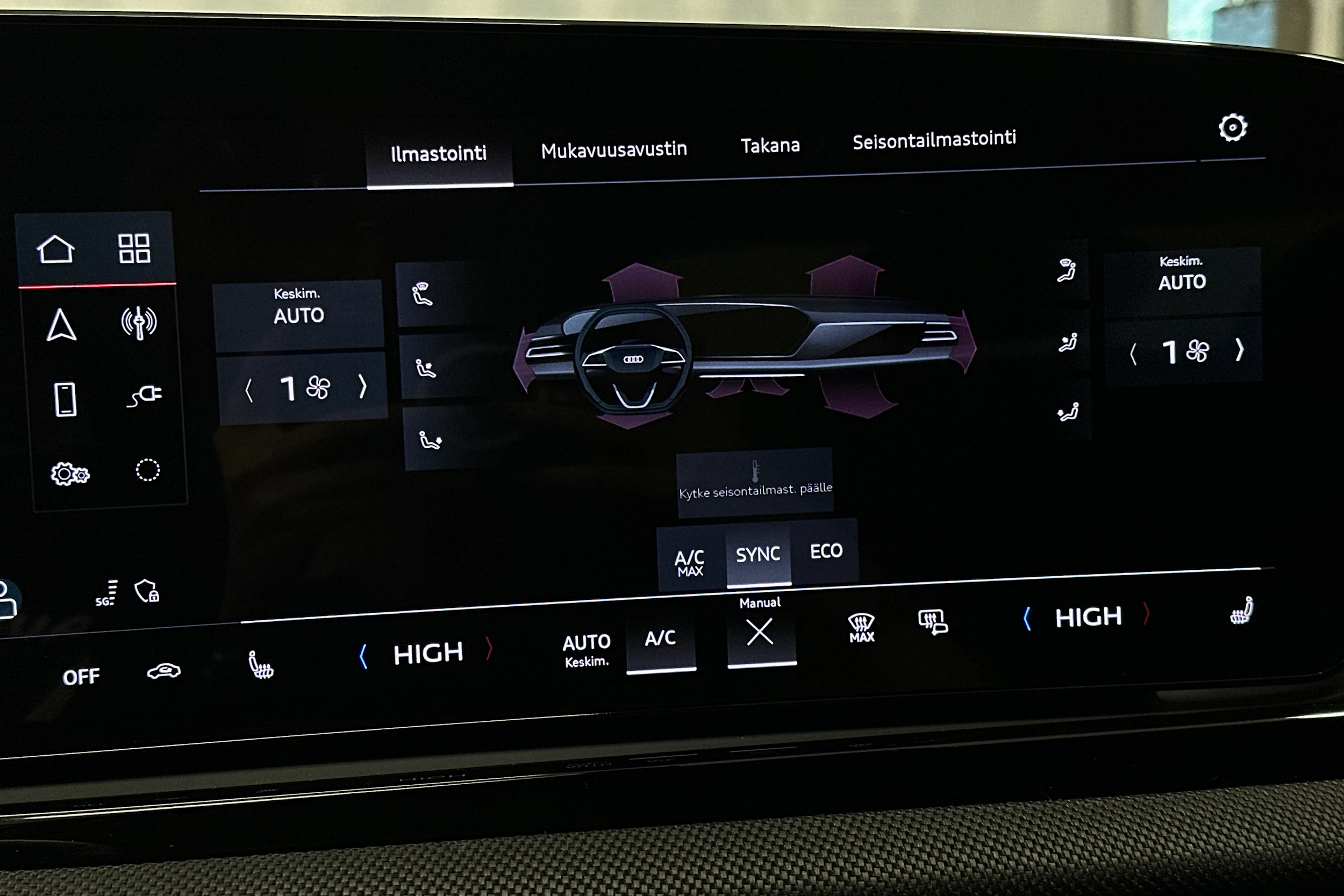 valkoinen Audi A6 2026 kuva 30.
