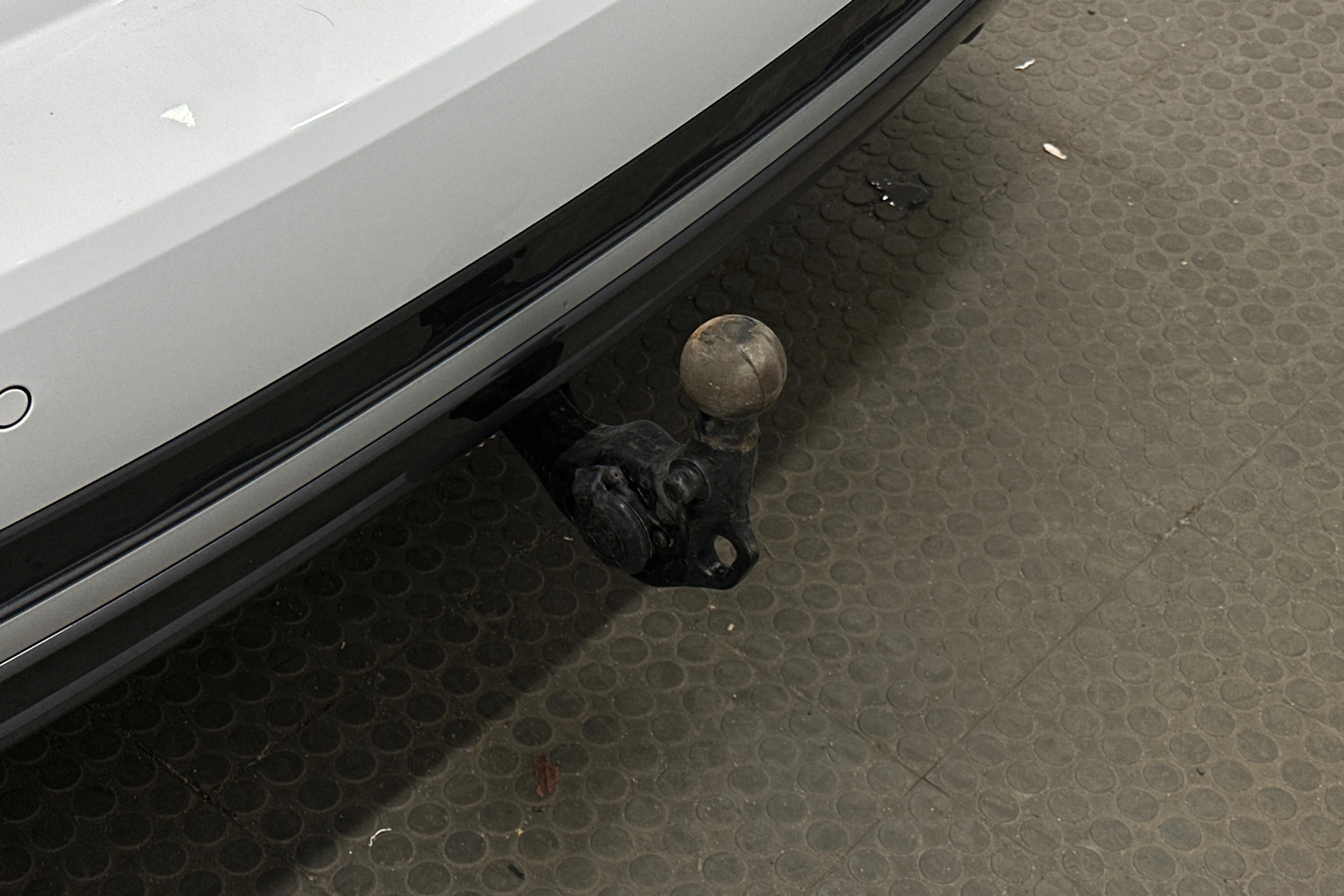valkoinen Audi A6 2026 kuva 40.