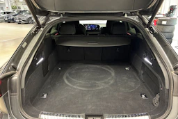 met. harmaa Audi A6 2026 kuva 26.