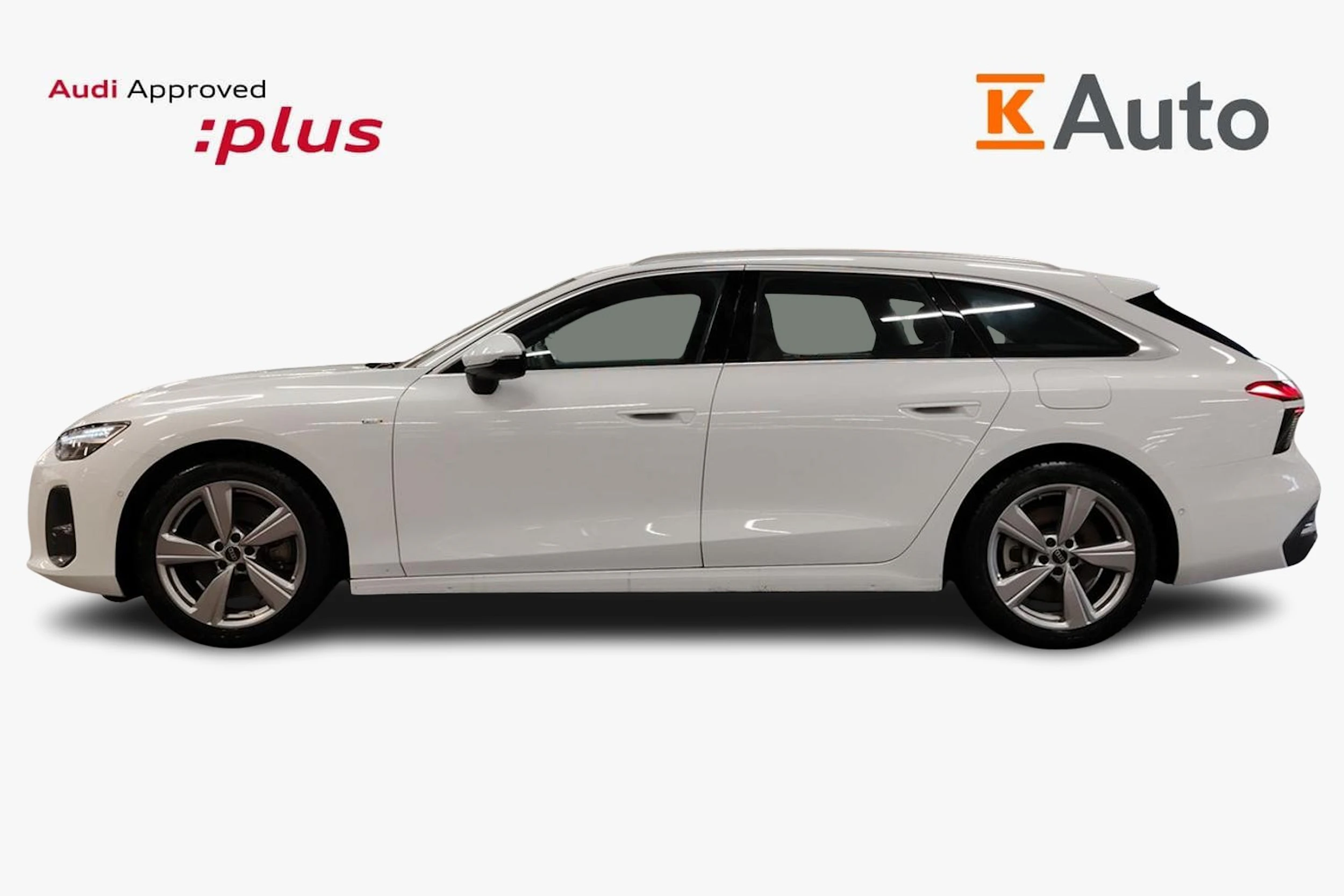 valkoinen Audi A6 2026 kuva 5.