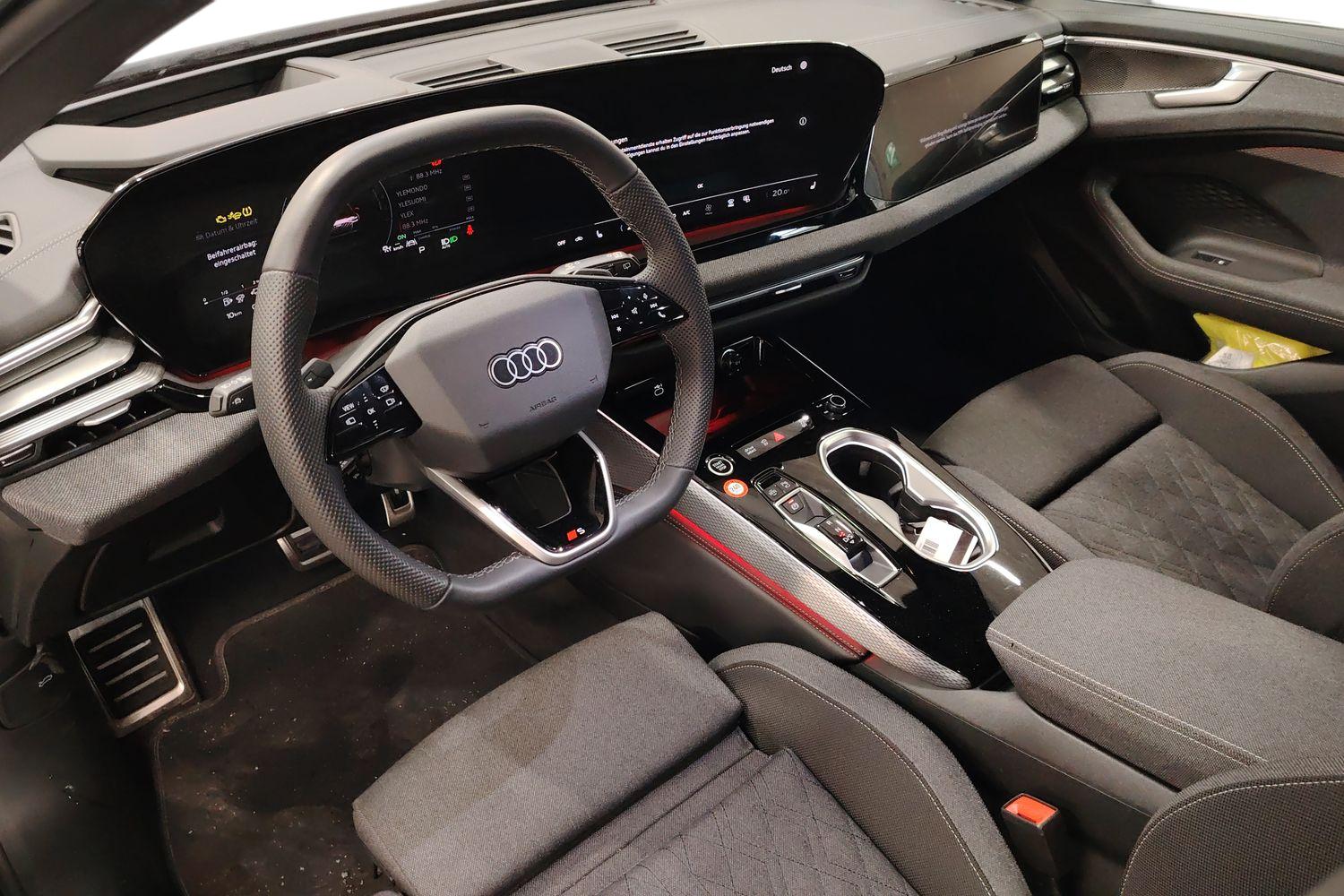 Audi A6 Avant e-hybrid quattro 220 kW 2026, kuva 6/33