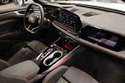 valkoinen Audi A6 2026 kuva 12.