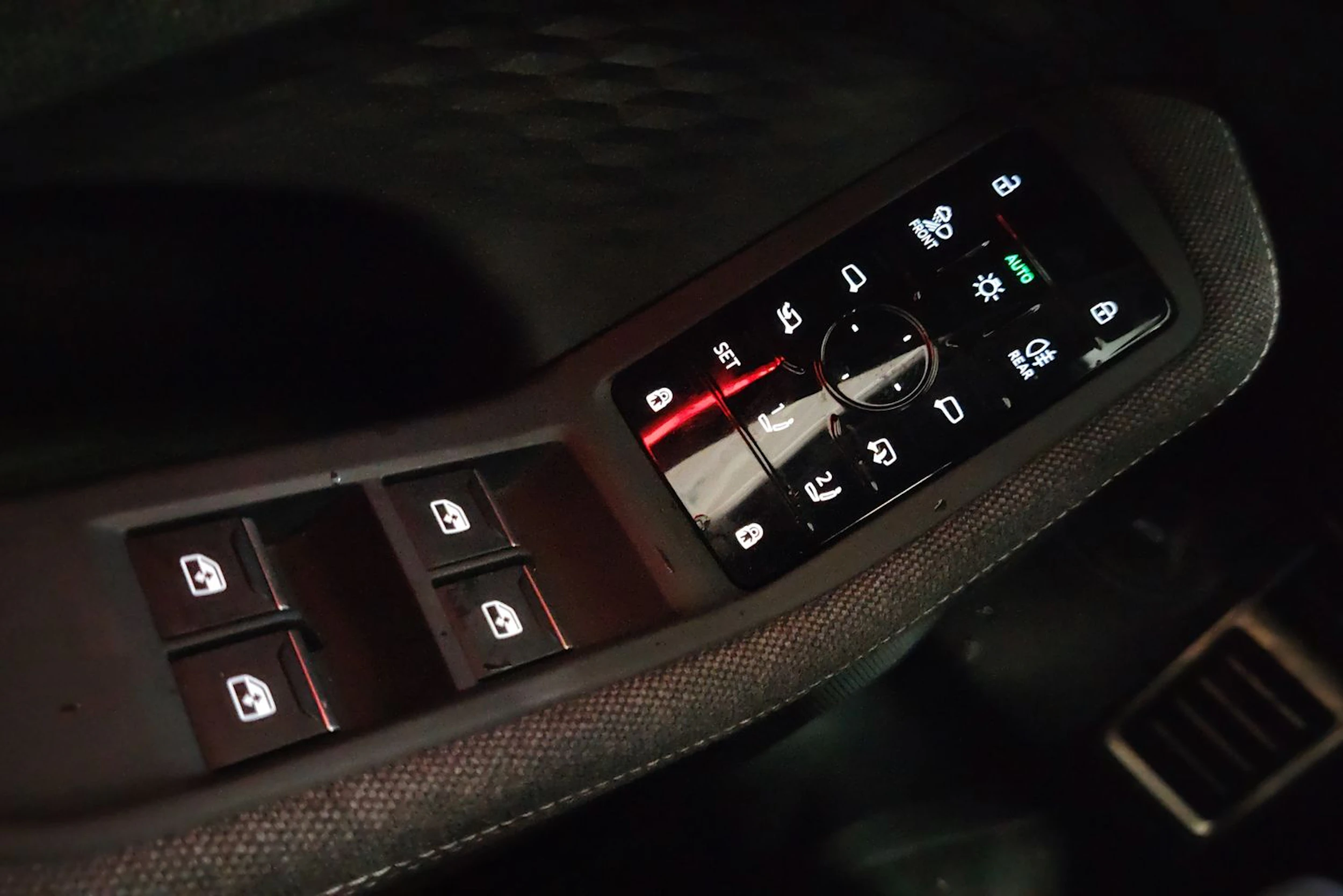 valkoinen Audi A6 2026 kuva 30.
