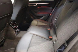 met. harmaa Audi A6 2026 kuva 8.