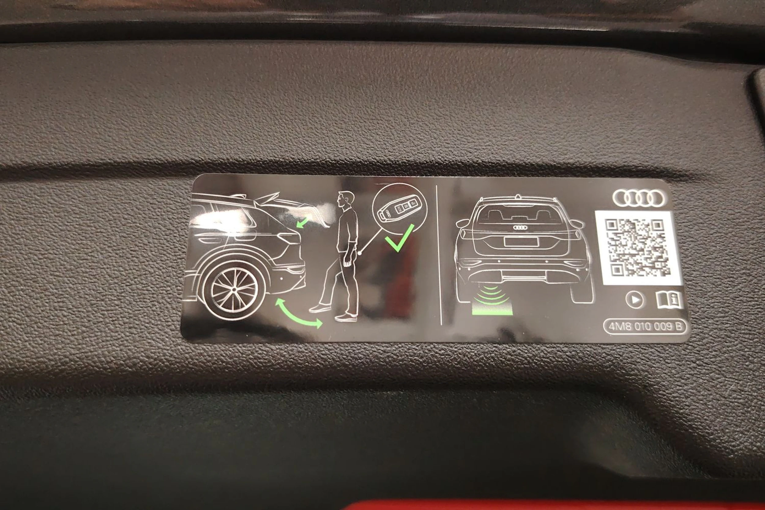 met. harmaa Audi A6 2026 kuva 16.