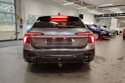 met. harmaa Audi A6 2026 kuva 17.