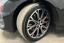 musta Audi A6 2026 kuva 10.